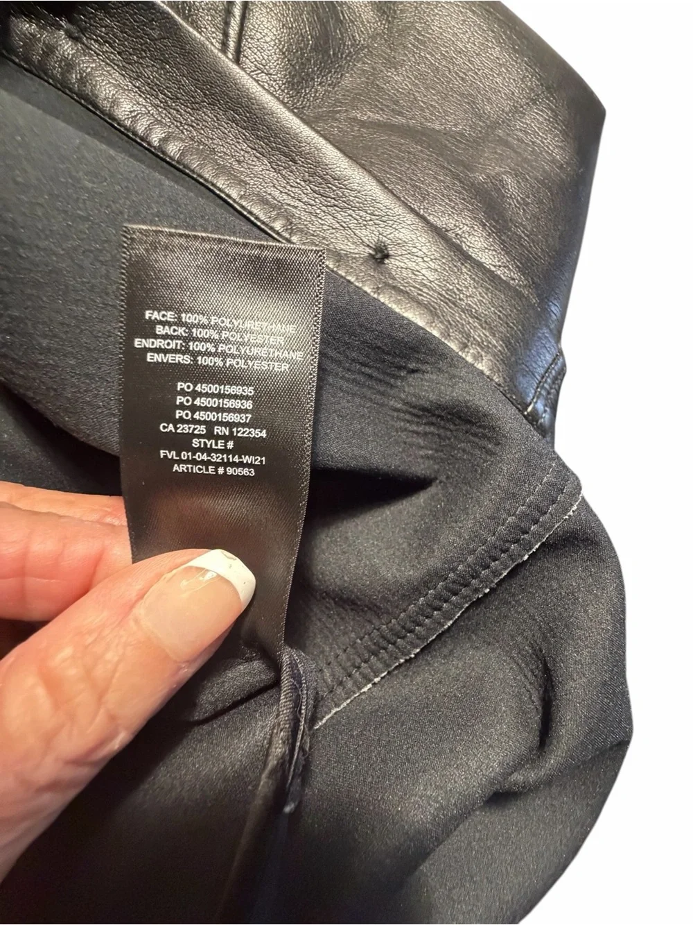 Aritzia babaton pelli